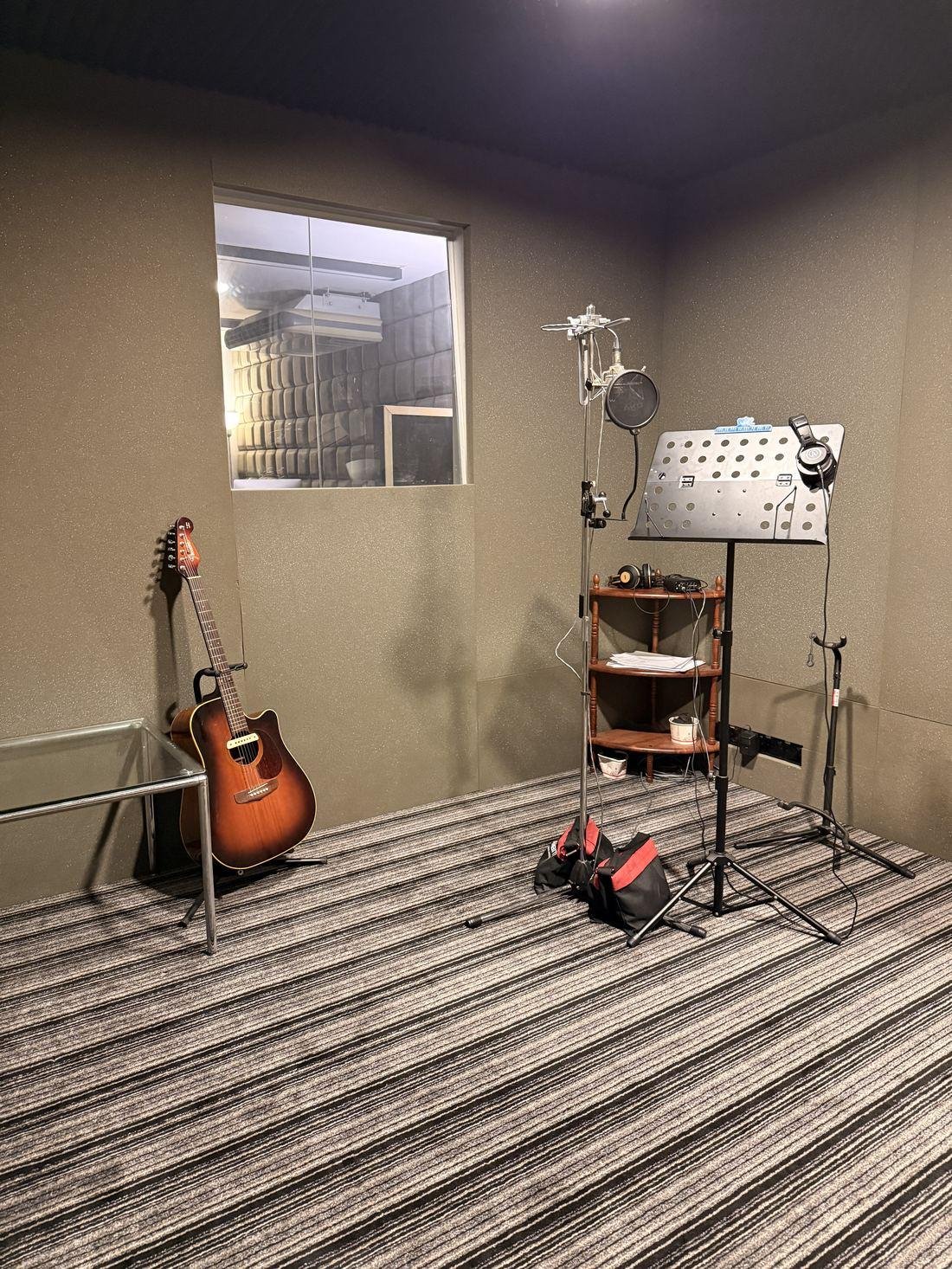 My Vox vocal booth, alternate angle